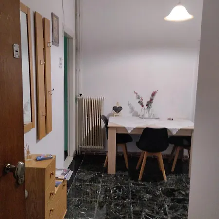 Emmy Apartmán